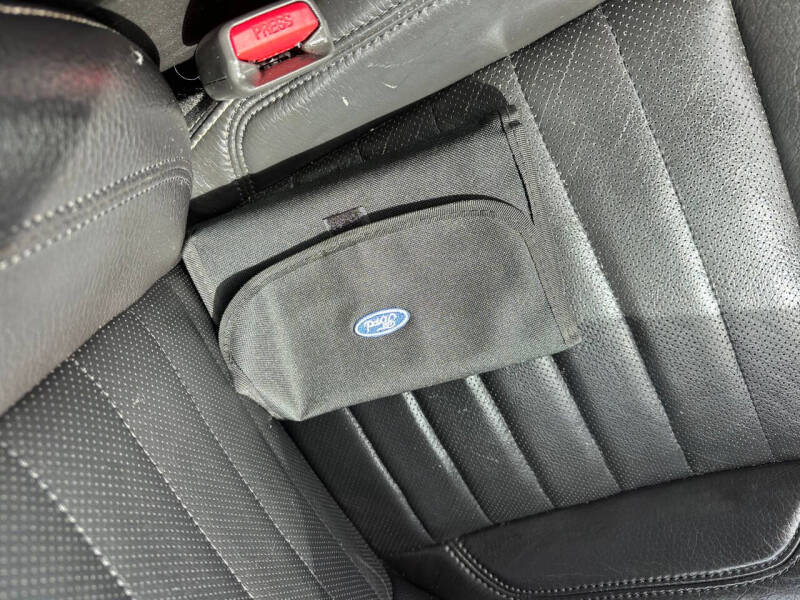 2012 Ford Mustang V6 Premium