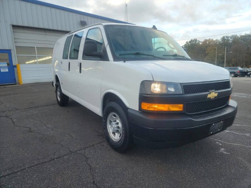 2021 Chevrolet Express 2500