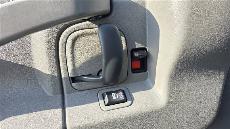 2023 Chevrolet Express 2500