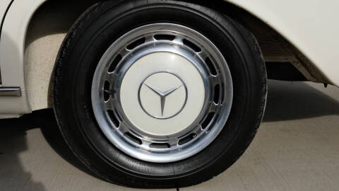 1973 Mercedes-Benz 280-Class