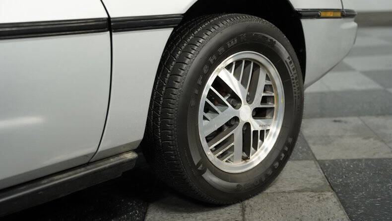 1985 Pontiac Fiero SE