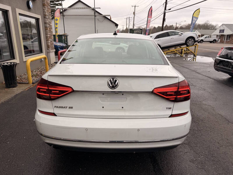 2017 Volkswagen Passat 1.8T SE
