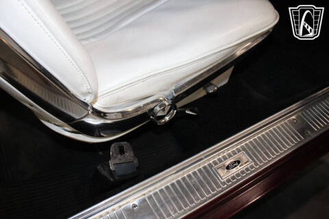 1964 Ford Thunderbird