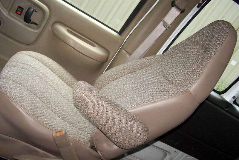 2002 Chevrolet Express 3500