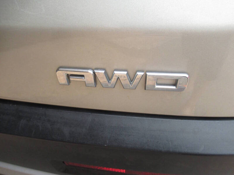 2017 GMC Acadia SLE-2