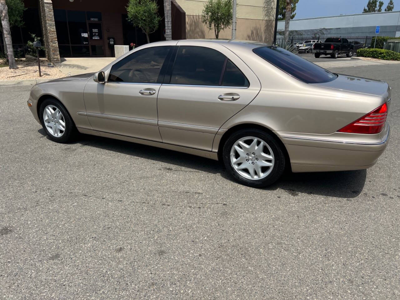 2006 Mercedes-Benz S-Class for sale at ZRV AUTO INC in Brea, CA