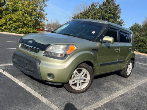 2011 Kia Soul for sale at Cheko SW Auto Sales LLC in Suwanee GA