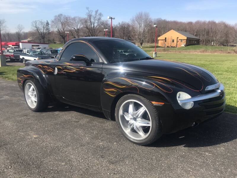 2004 Chevrolet SSR for sale at FIREBALL MOTORS LLC in Lowellville OH