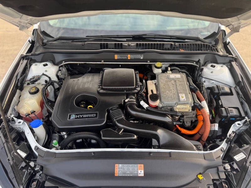 2017 Ford Fusion Hybrid SE