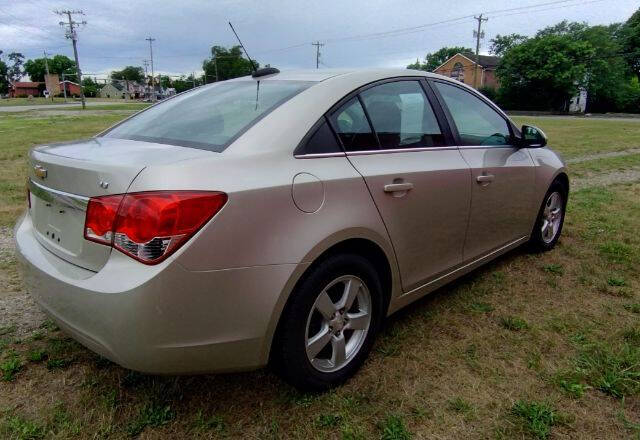 2015 Chevrolet Cruze 1LT photo 4