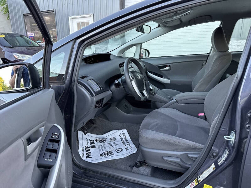 2011 Toyota Prius Two