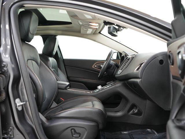 2015 Chrysler 200 C