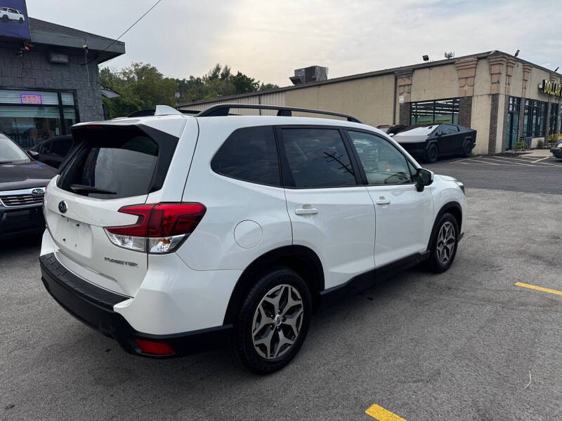 2020 Subaru Forester Premium