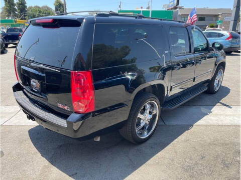 2014 GMC Yukon XL SLT
