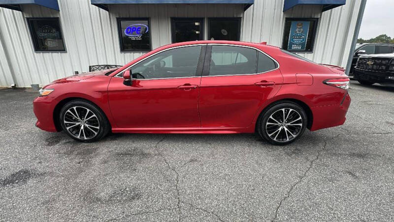 2019 Toyota Camry for sale at Wholesale Outlet in Roebuck SC