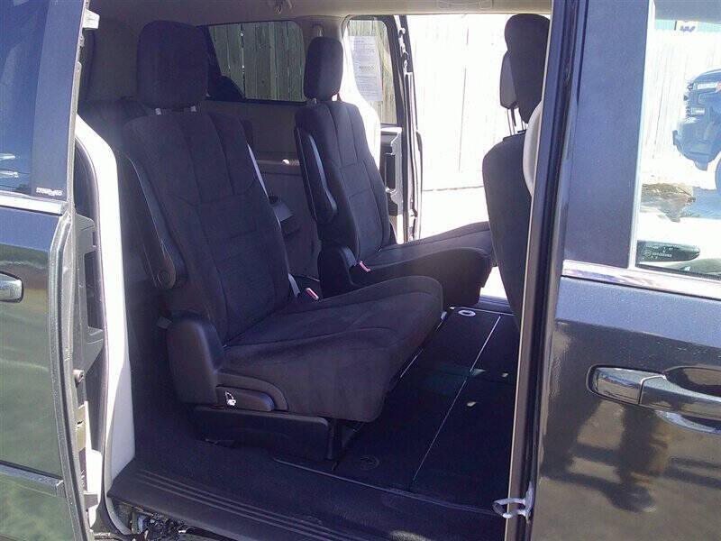 2011 Dodge Grand Caravan Crew