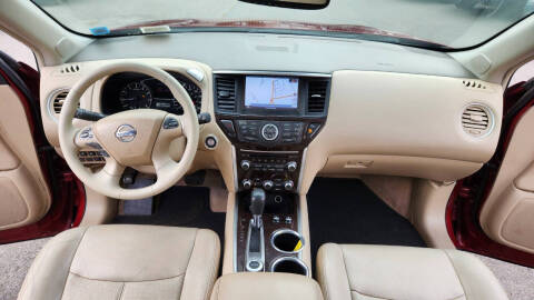 2013 Nissan Pathfinder Platinum