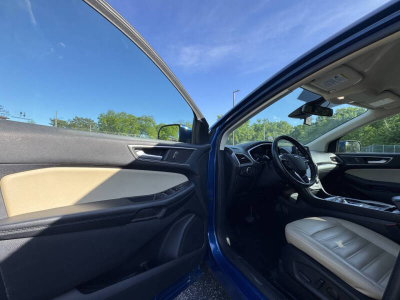 2021 Ford Edge SEL