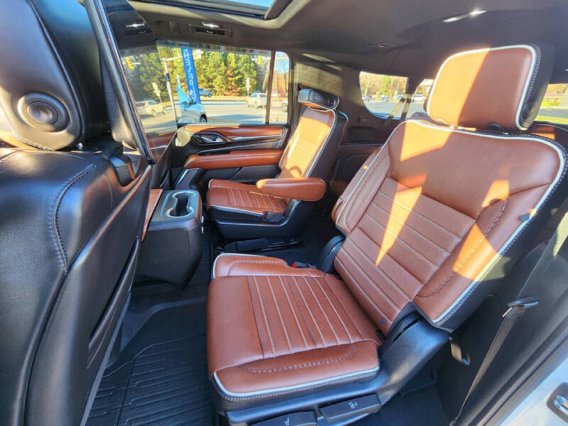 2023 GMC Yukon XL Denali Ultimate