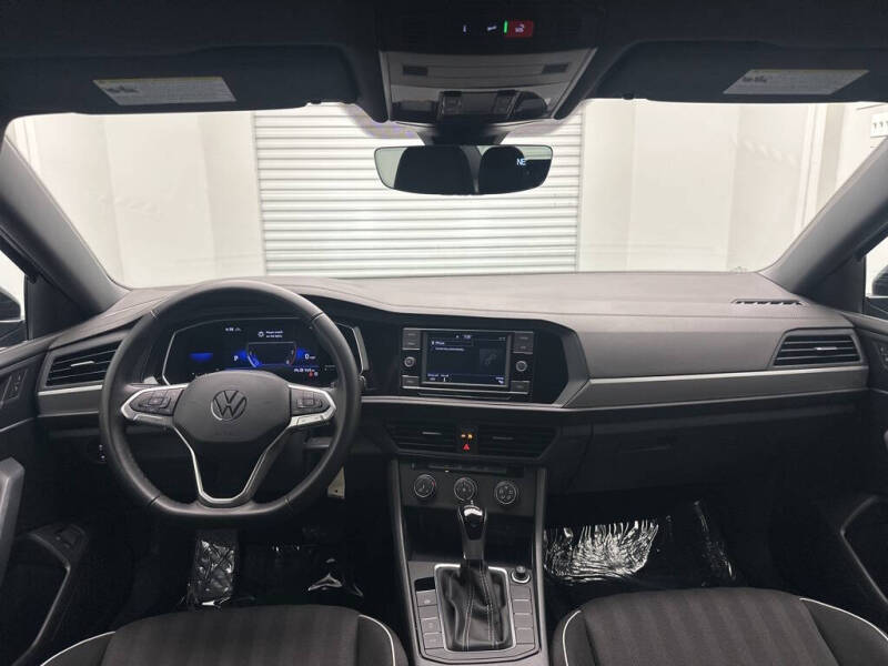 2022 Volkswagen Jetta Sport