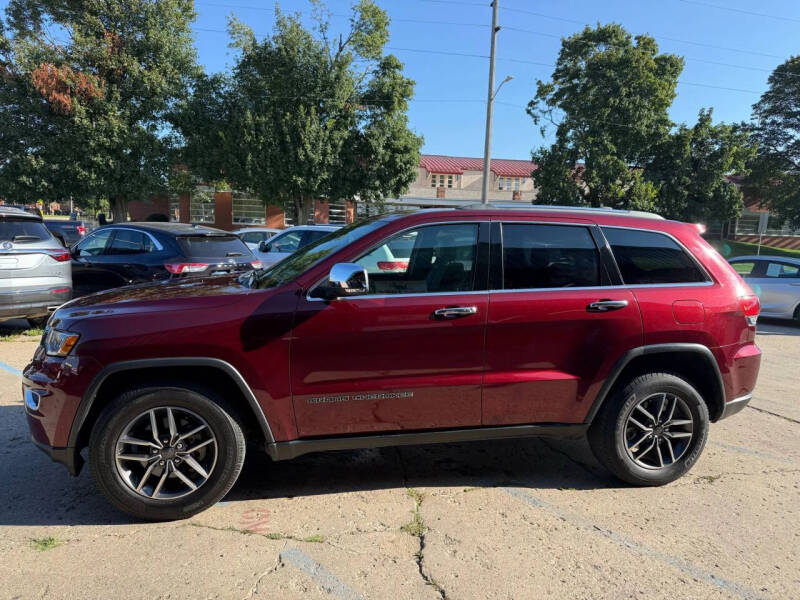 2019 Jeep Grand Cherokee Limited's photo