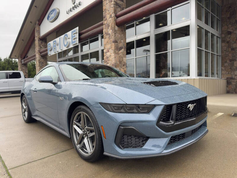 2025 Ford Mustang GT Premium's photo