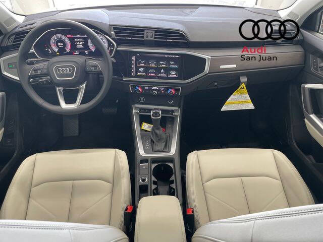 2025 Audi Q3 quattro S line Prem Plus 45 TFSI