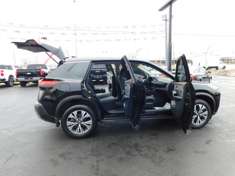 2023 Nissan Rogue SV