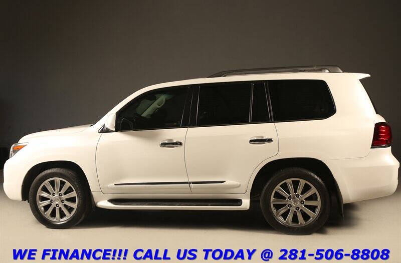 2011 Lexus LX 570