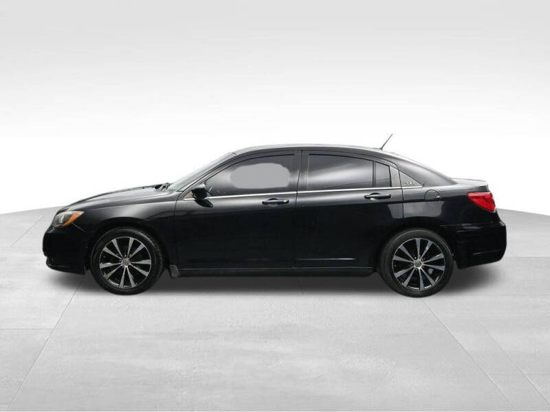2013 Chrysler 200 Limited