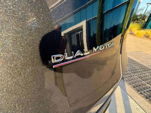 2024 Tesla Model Y Performance