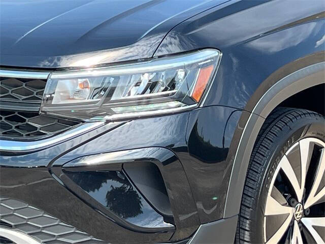 2022 Volkswagen Taos SE