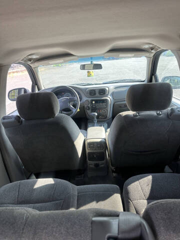 2004 Chevrolet TrailBlazer LS