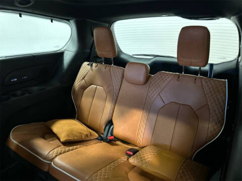 2026 Chrysler Pacifica Pinnacle