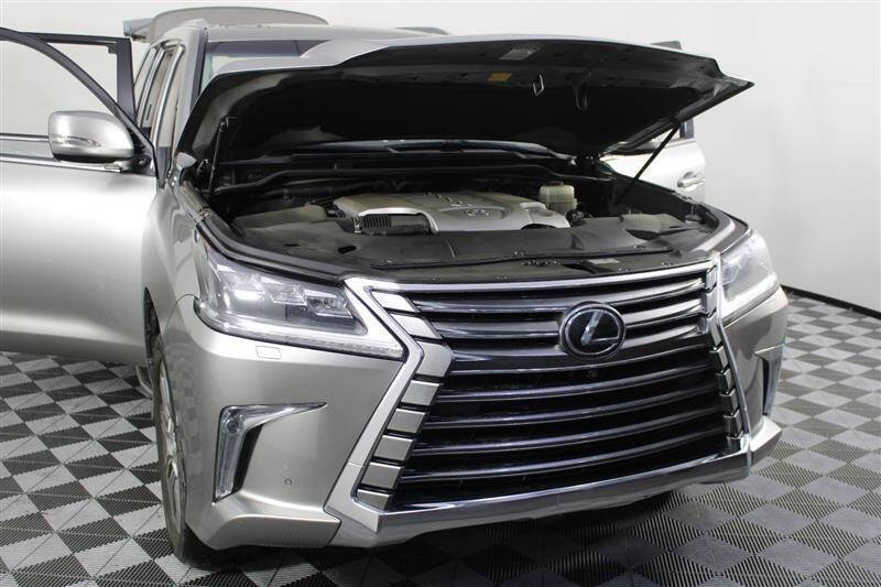 2017 Lexus LX 570