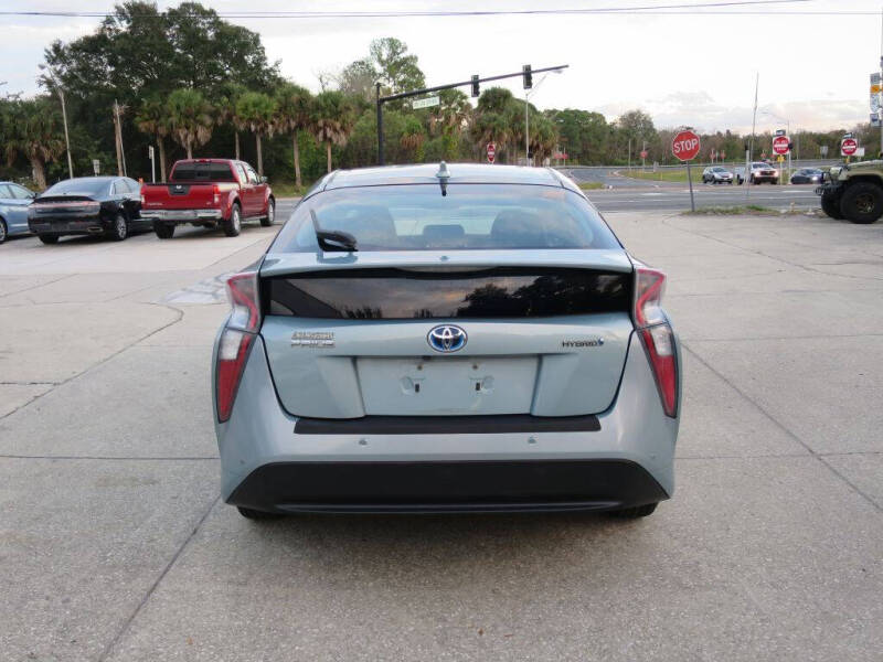 2016 Toyota Prius Four