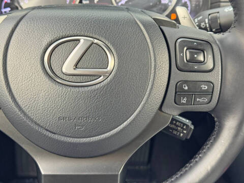 2022 Lexus IS 300