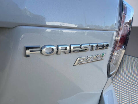 2017 Subaru Forester 2.5i Touring