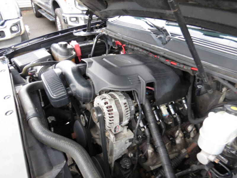 2008 Chevrolet Suburban LTZ