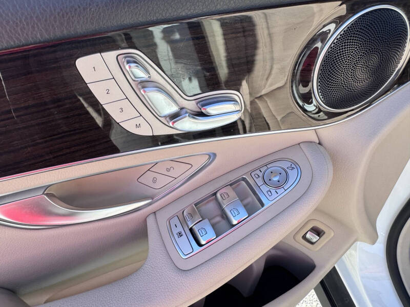 2018 Mercedes-Benz GLC GLC 300
