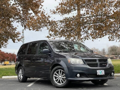 2014 Dodge Grand Caravan R/T