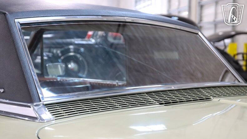 1966 Ford Thunderbird