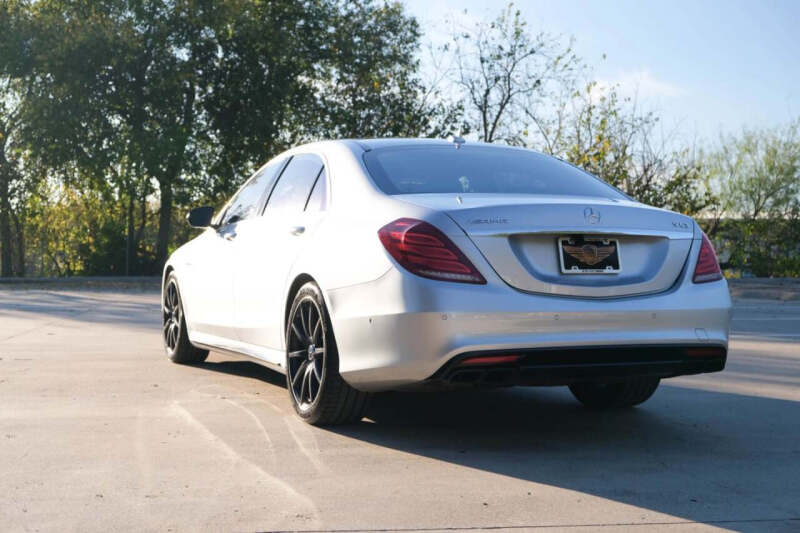 2017 Mercedes-Benz S-Class AMG S 63