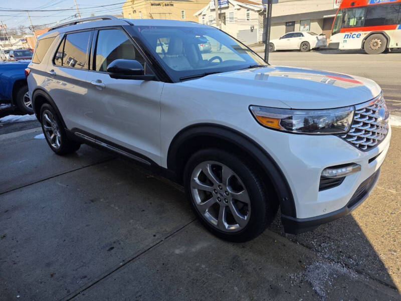 2020 Ford Explorer Platinum