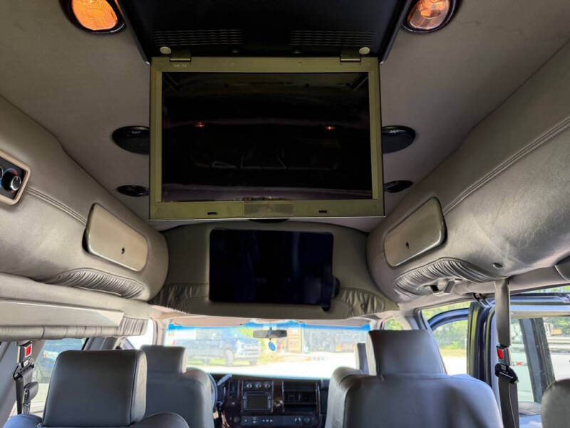 2011 GMC Savana 2500