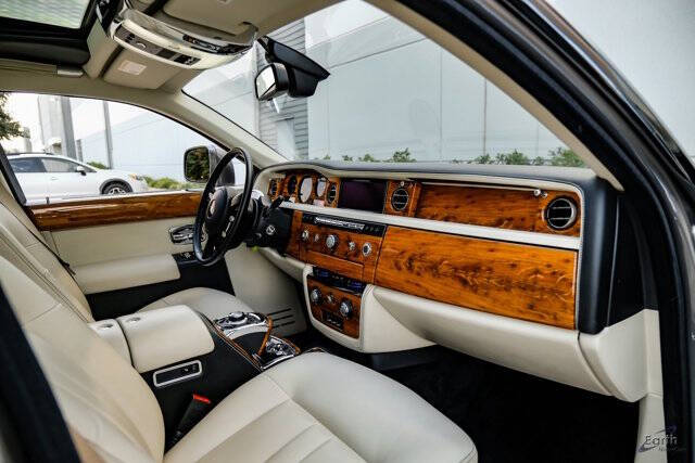 2014 Rolls-Royce Phantom