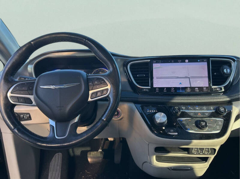 2021 Chrysler Pacifica Touring L