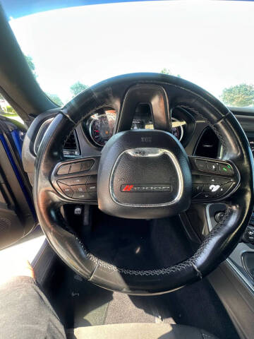 2020 Dodge Challenger SXT