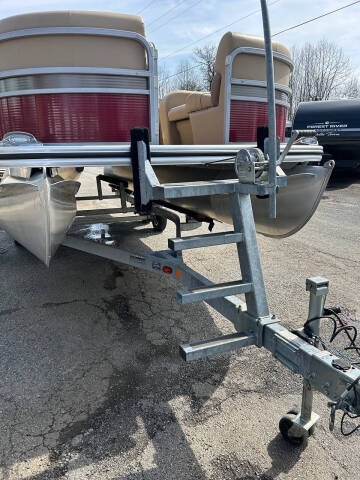 2021 Lowe Boats SS 210