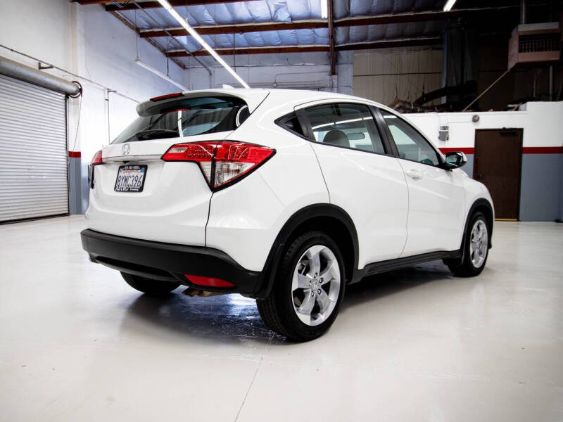 2022 Honda HR-V LX photo 6